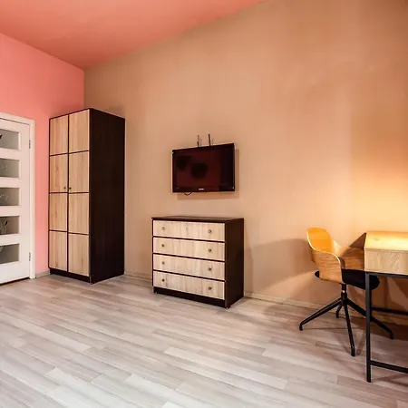 Довготривала Та Подобова Оренда В Центрі Львова Apartament