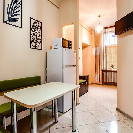 в центрі львова *